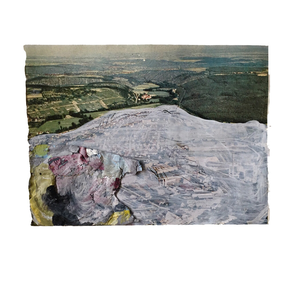 Untitled | 11x15 cm | Collage on photo | 2021