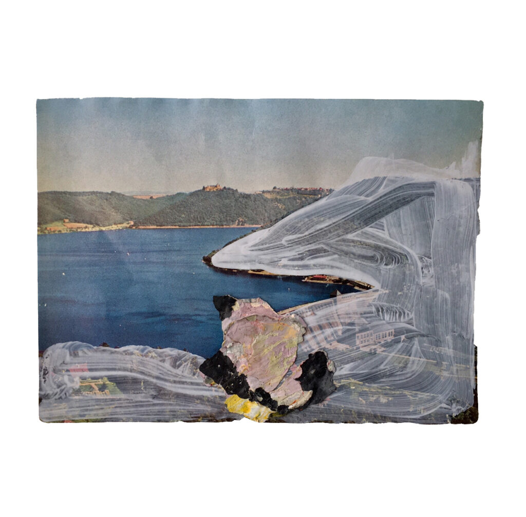 Untitled | 11x15 cm | Collage on photo | 2021